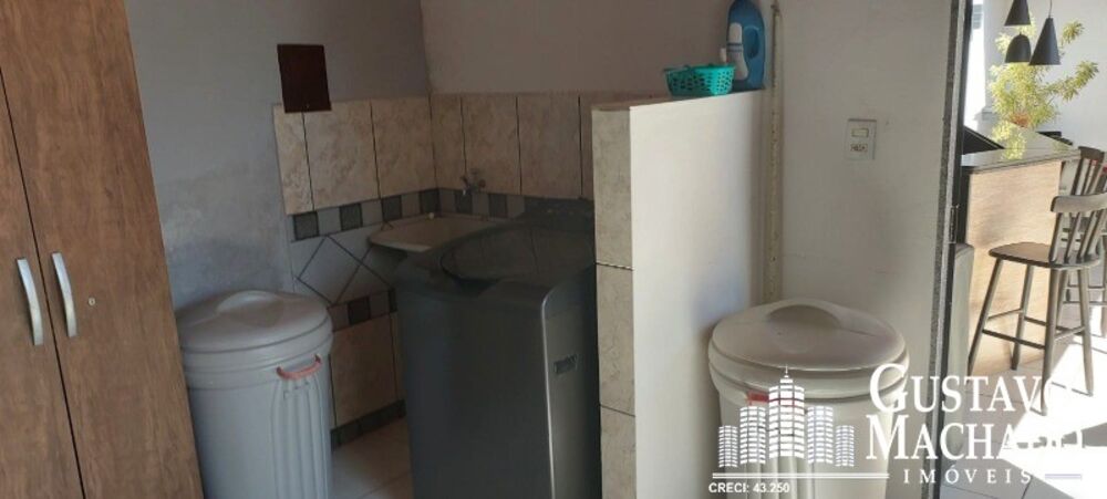 Casa à venda com 3 quartos, 170m² - Foto 14