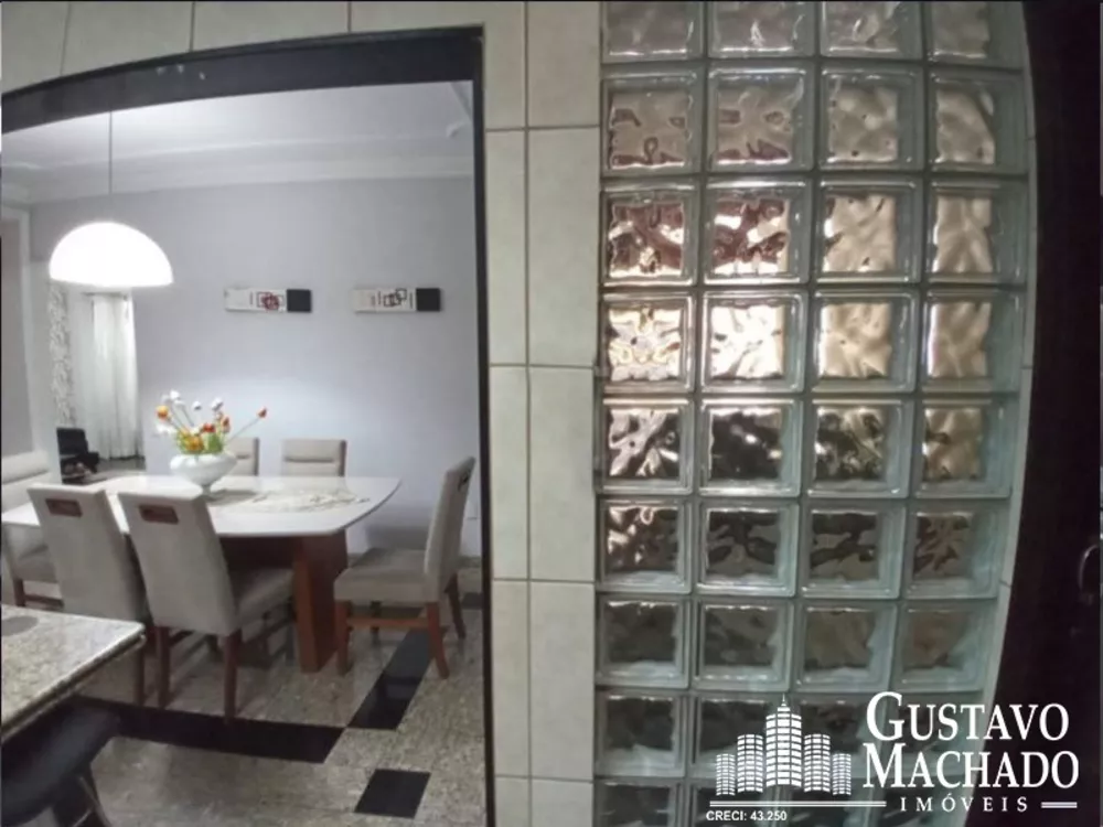 Casa, 3 quartos, 230 m² - Foto 13