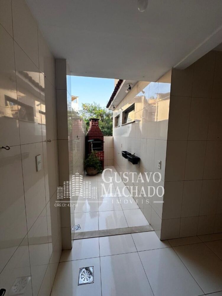 Apartamento à venda com 3 quartos, 100m² - Foto 11