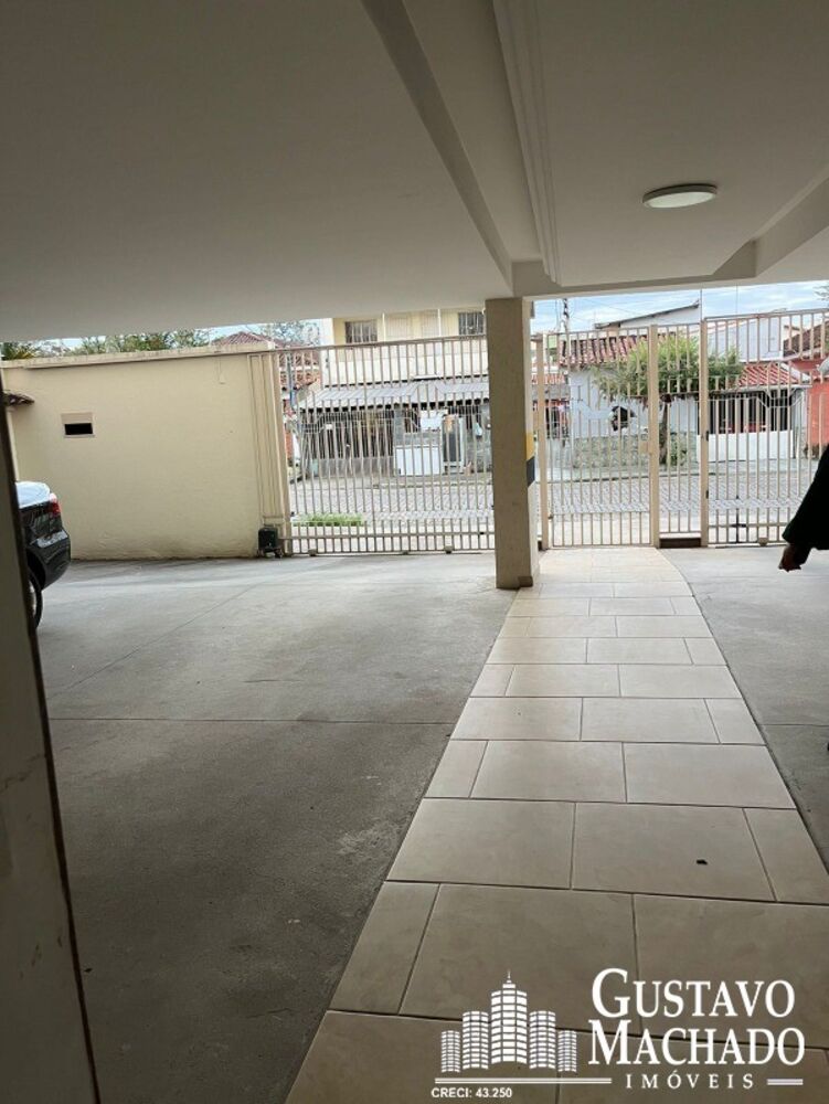 Apartamento à venda com 2 quartos, 75m² - Foto 12
