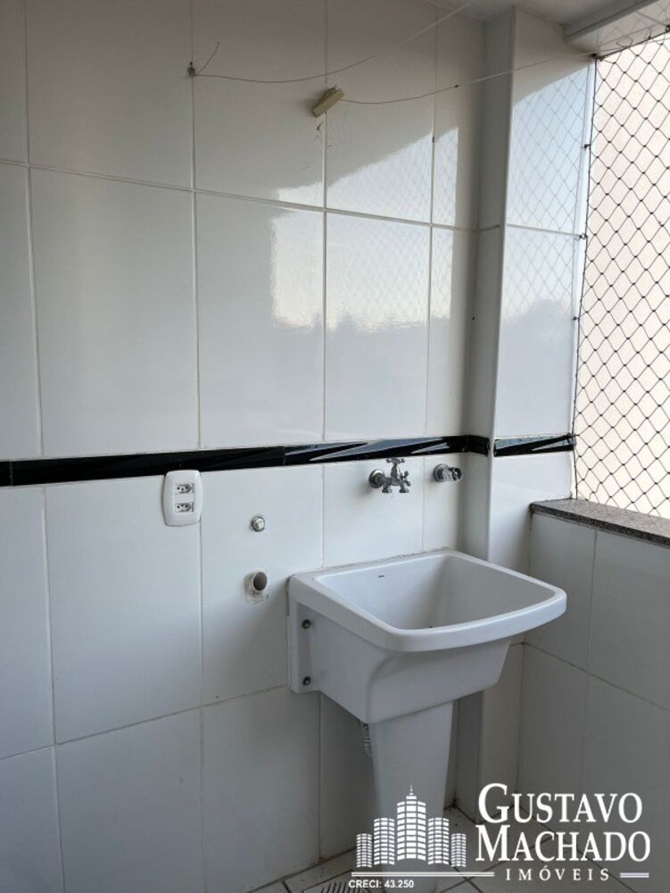 Apartamento à venda com 2 quartos, 75m² - Foto 5