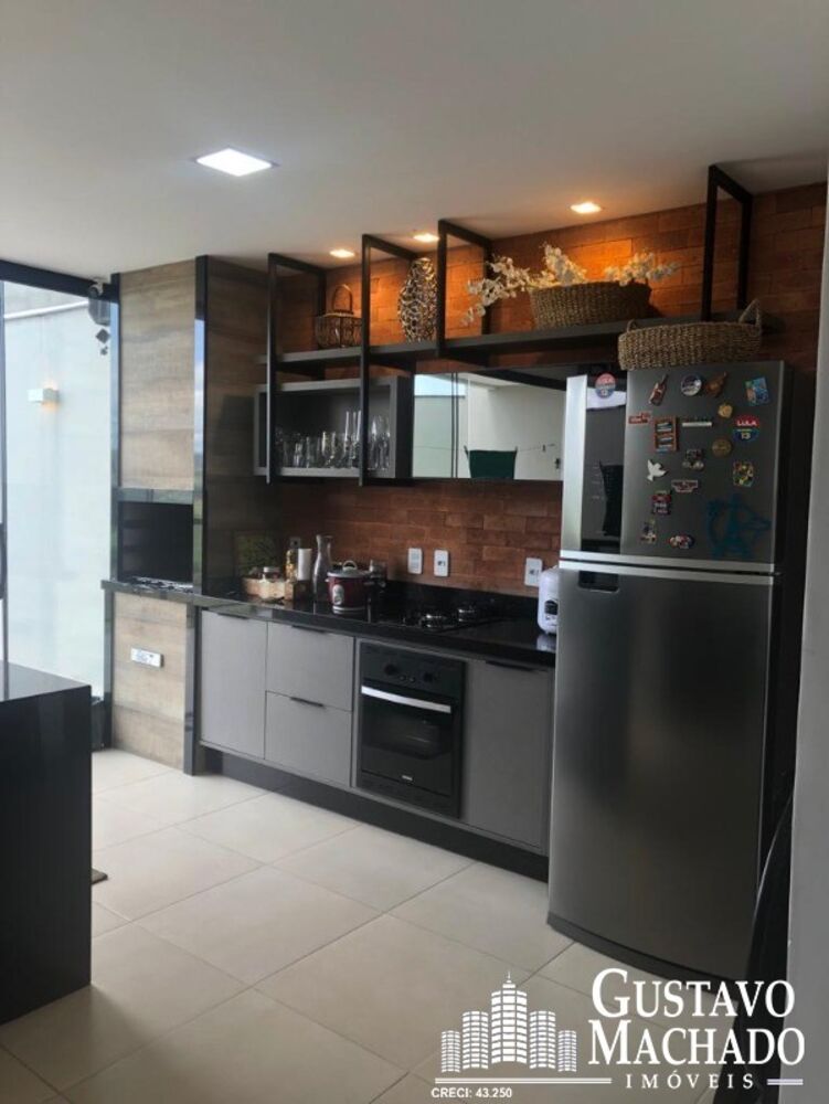 Casa, 3 quartos, 212 m² - Foto 2