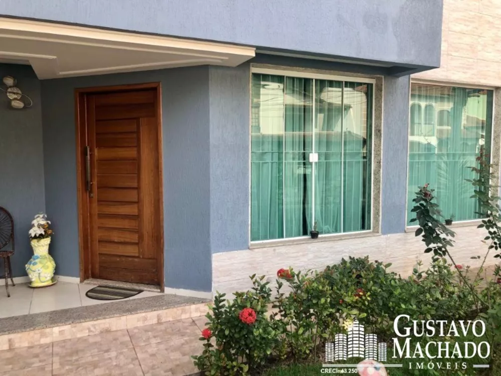 Casa, 6 quartos, 226 m² - Foto 1