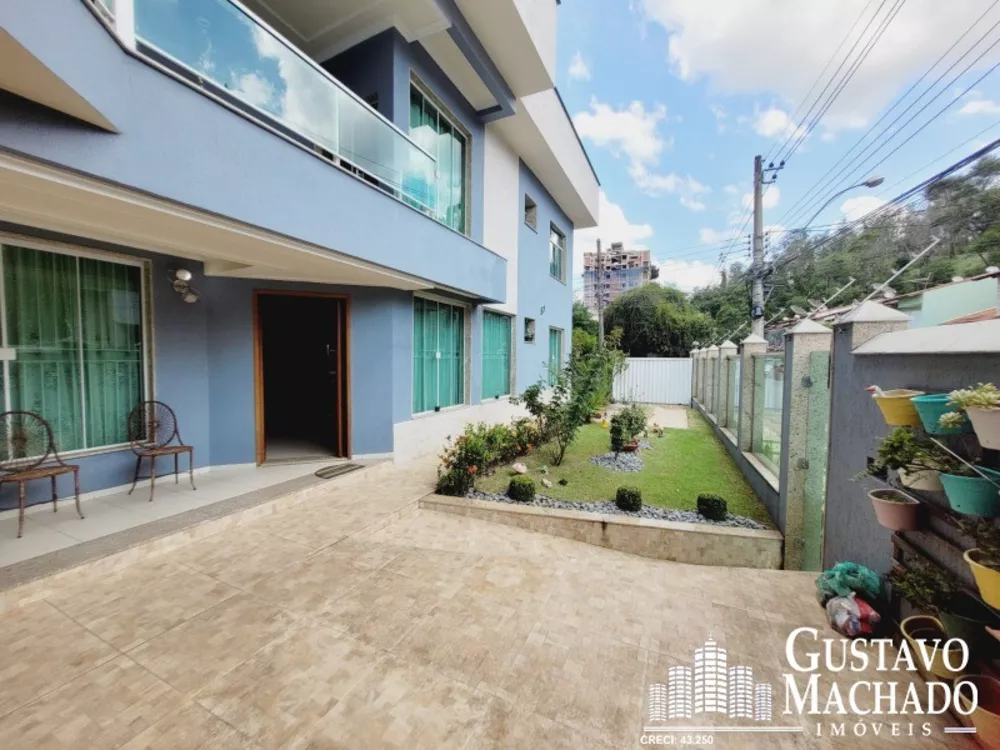 Casa, 6 quartos, 226 m² - Foto 2