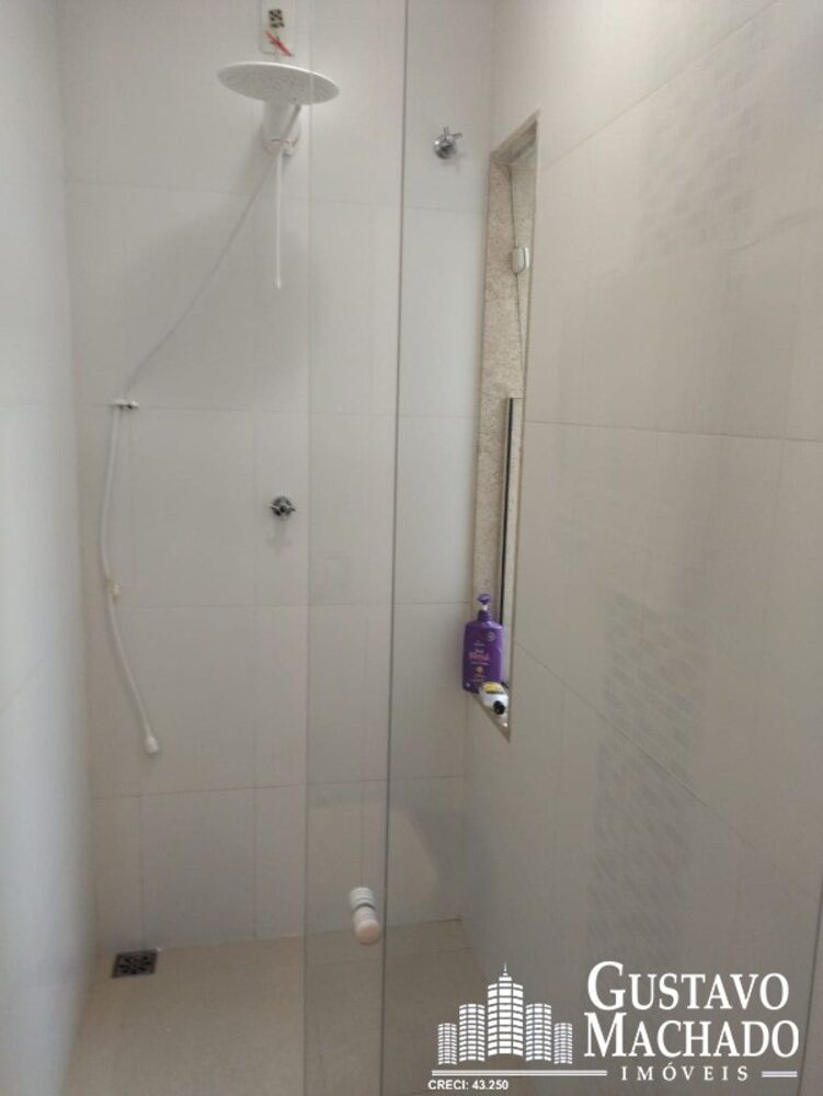 Casa à venda com 2 quartos, 170m² - Foto 9
