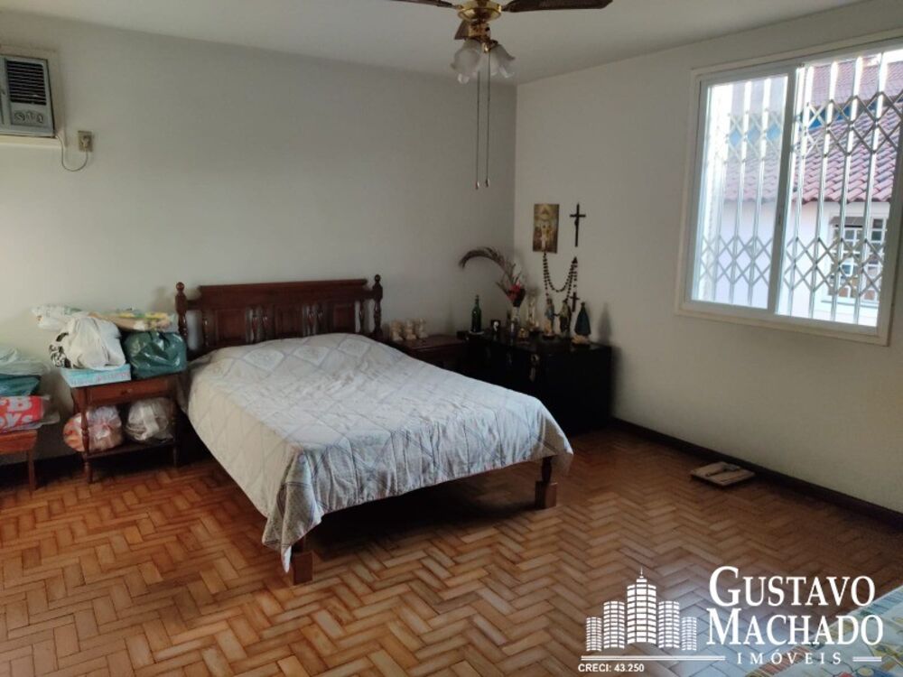 Casa à venda com 4 quartos, 490m² - Foto 4
