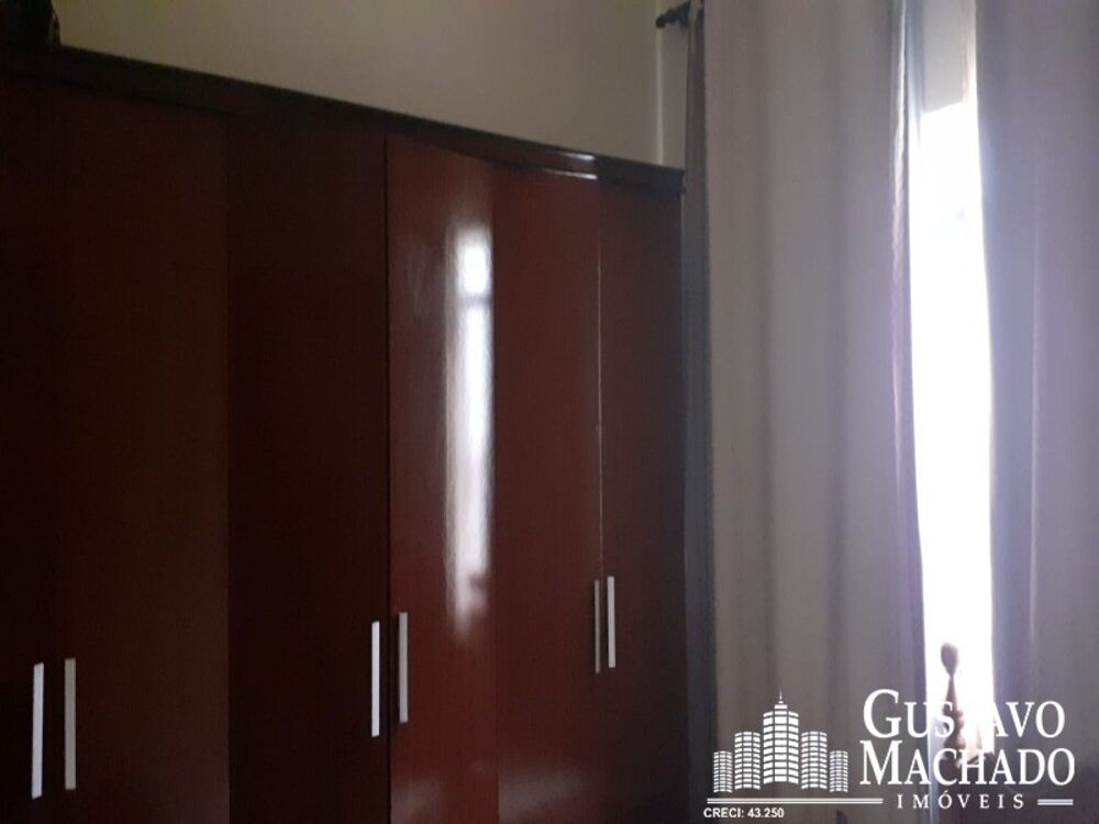 Casa à venda com 4 quartos, 864m² - Foto 4