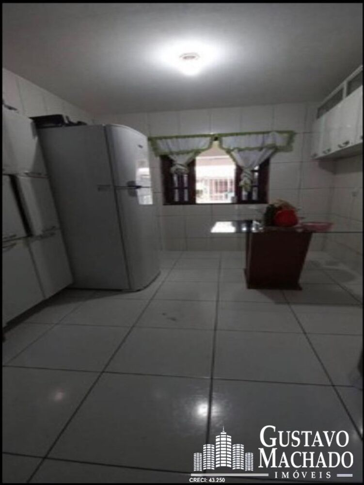 Casa à venda com 4 quartos, 120m² - Foto 5