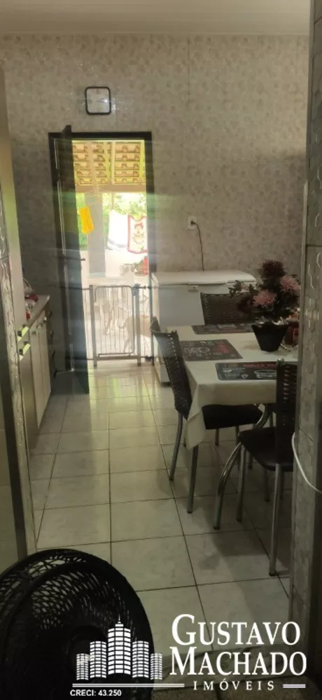 Casa, 4 quartos, 250 m² - Foto 25