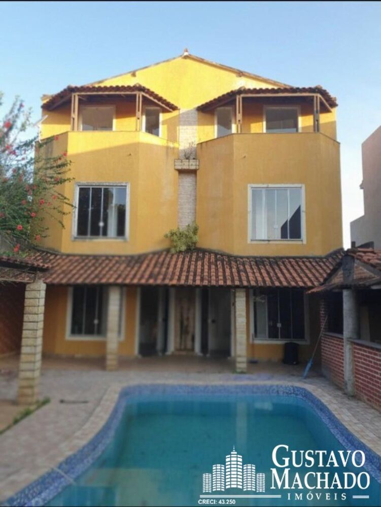 Casa, 3 quartos, 240 m² - Foto 2