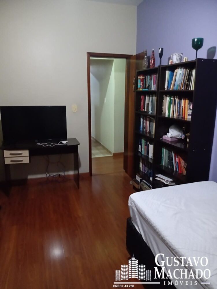 Apartamento à venda com 3 quartos, 150m² - Foto 5
