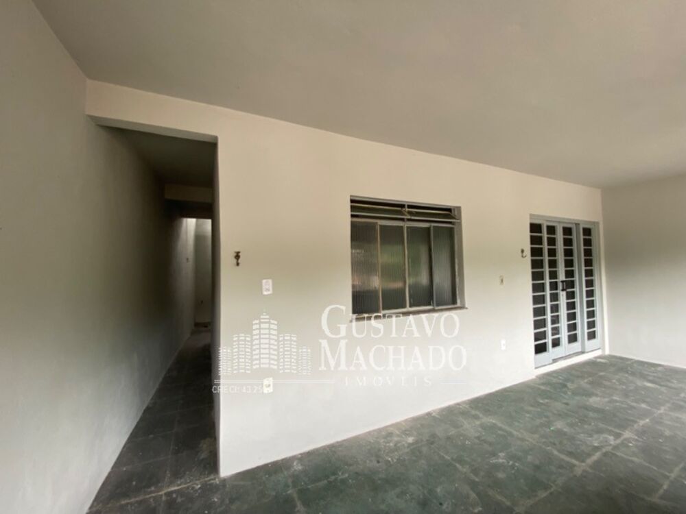 Casa à venda com 3 quartos, 711m² - Foto 3