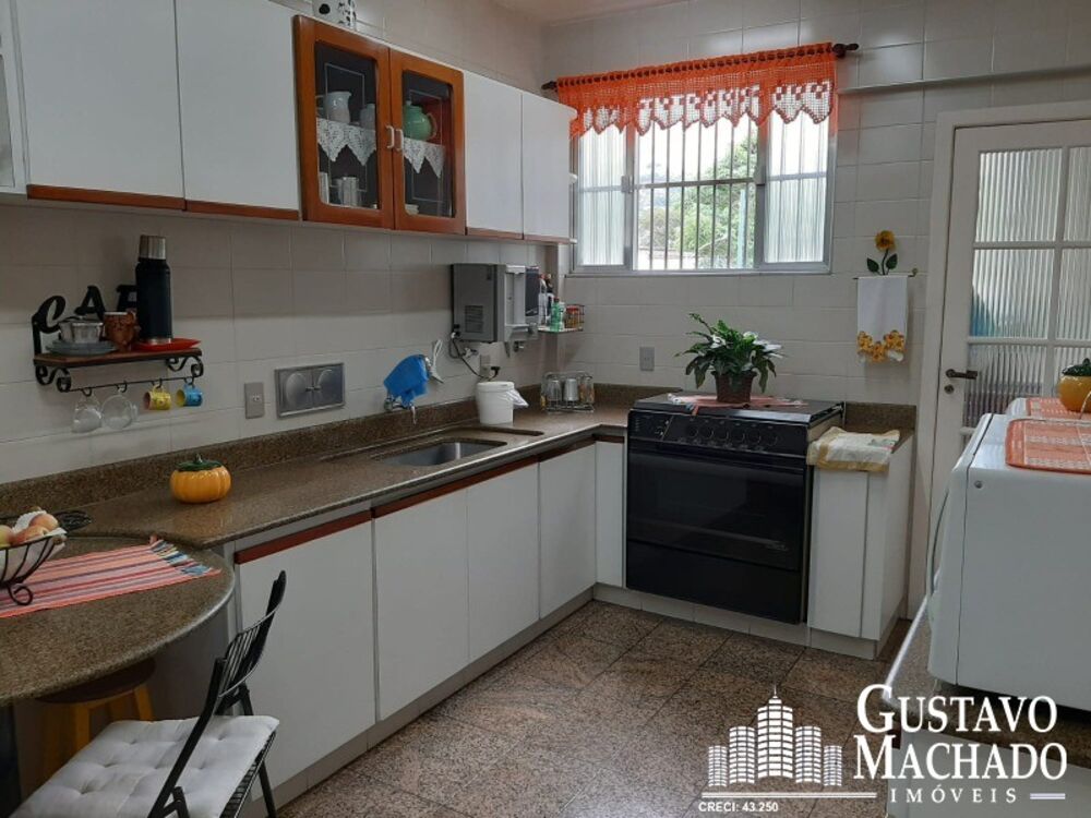 Apartamento à venda com 3 quartos, 134m² - Foto 6