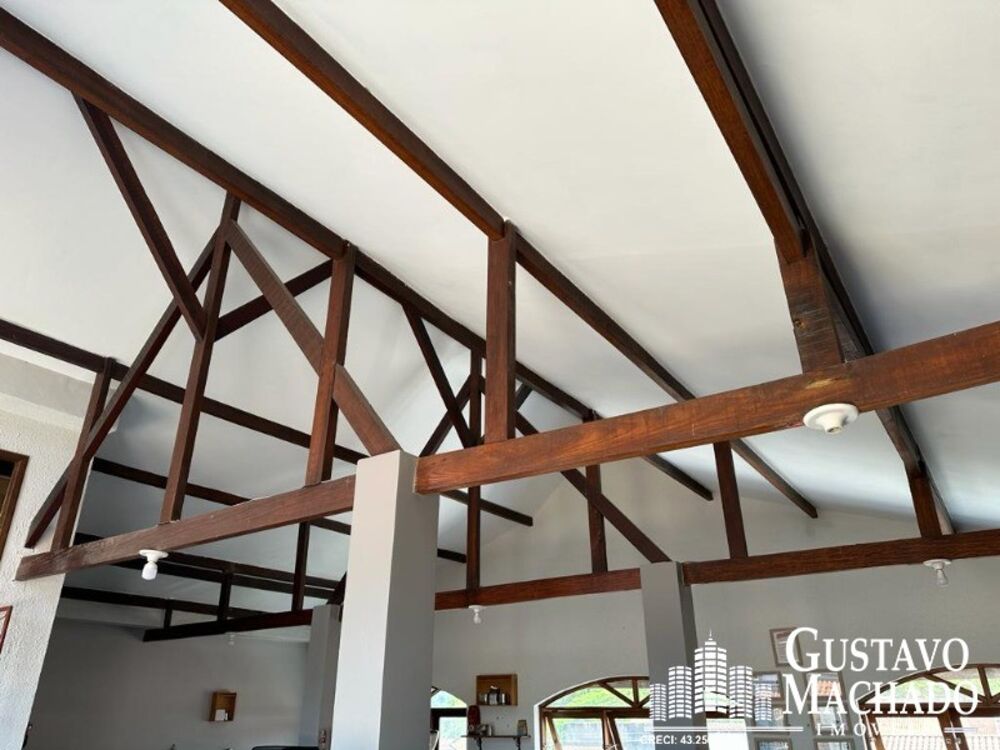 Casa à venda com 5 quartos, 380m² - Foto 14