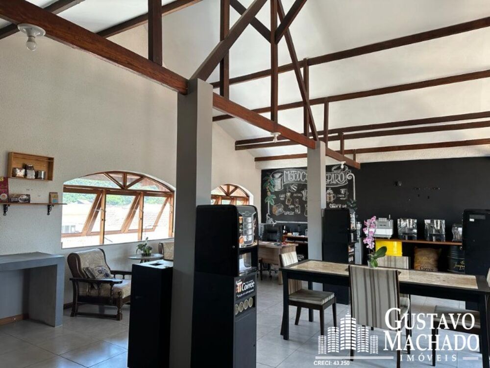 Casa à venda com 5 quartos, 380m² - Foto 15