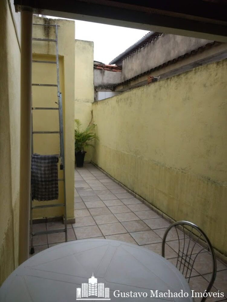 Casa à venda com 5 quartos, 158m² - Foto 1