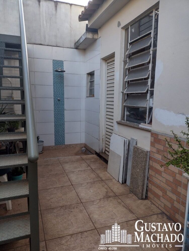 Casa à venda com 5 quartos, 312m² - Foto 12