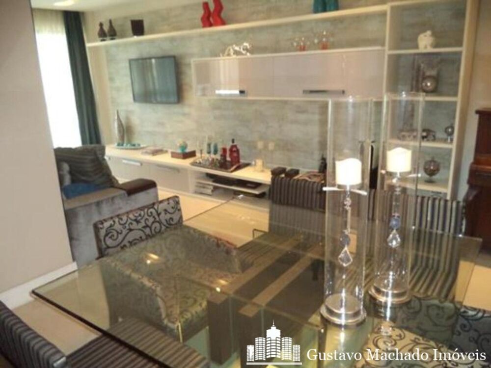Apartamento à venda com 3 quartos, 130m² - Foto 1