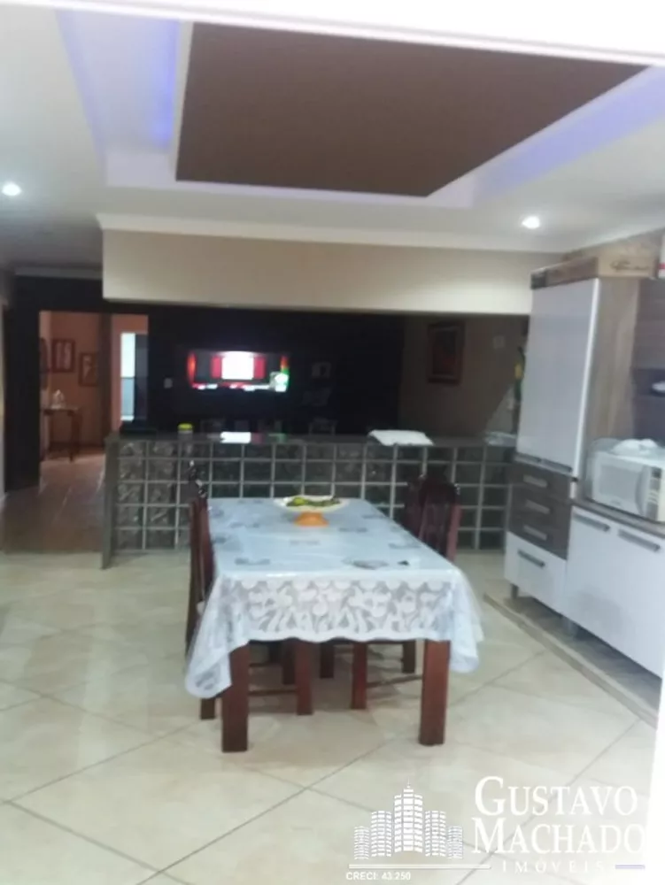 Casa, 3 quartos, 142 m² - Foto 11