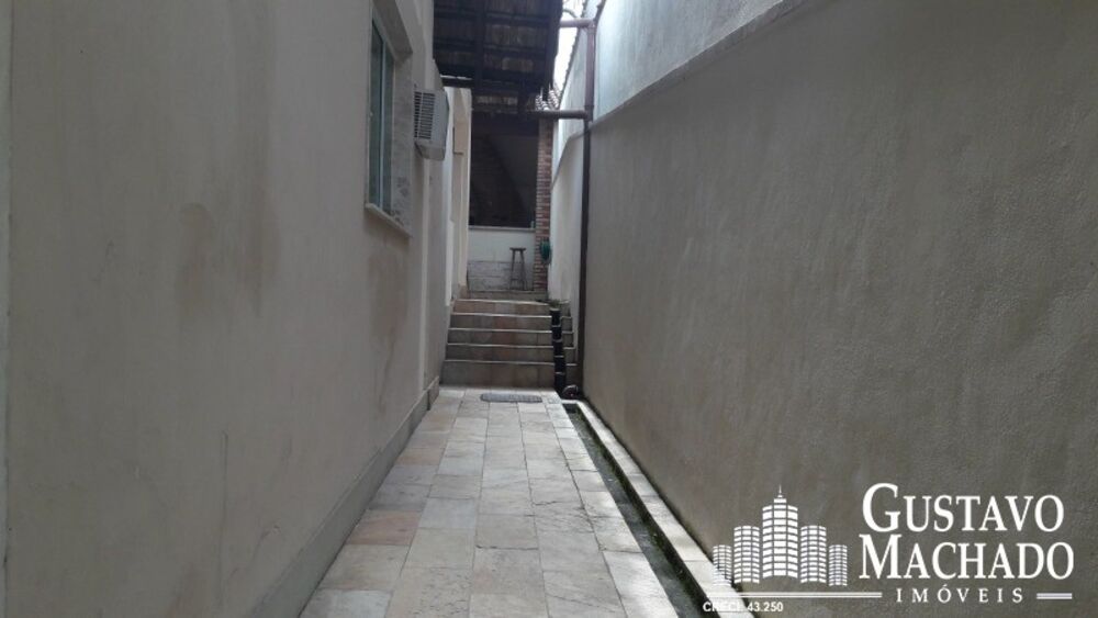Casa à venda com 3 quartos, 197m² - Foto 11