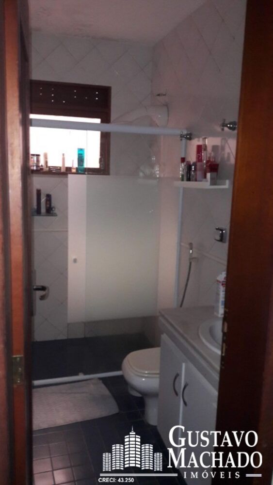Casa à venda com 3 quartos, 197m² - Foto 8