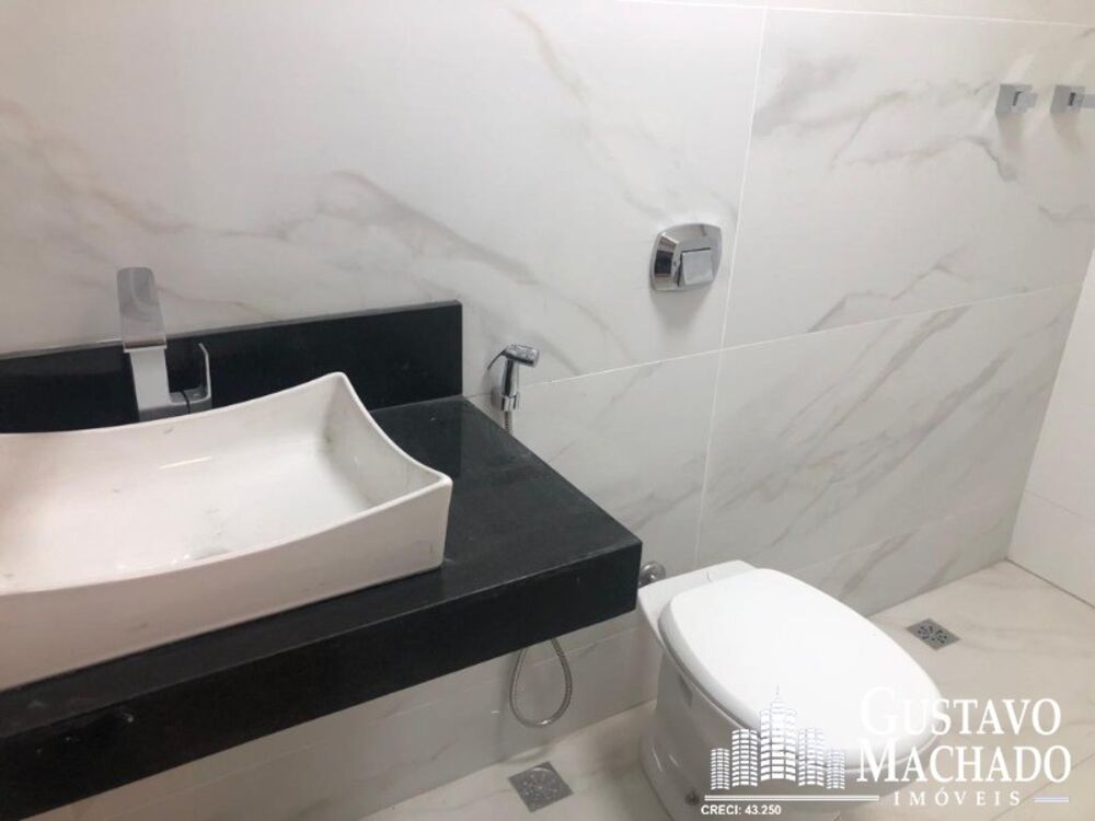 Apartamento à venda com 3 quartos, 125m² - Foto 3