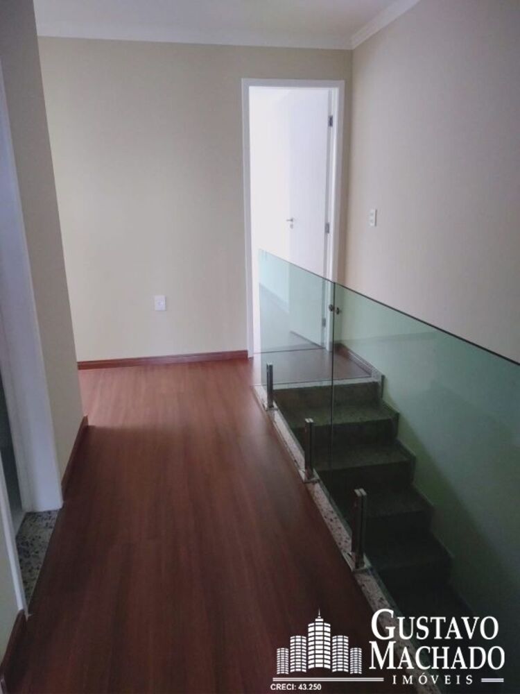 Casa à venda com 3 quartos - Foto 1