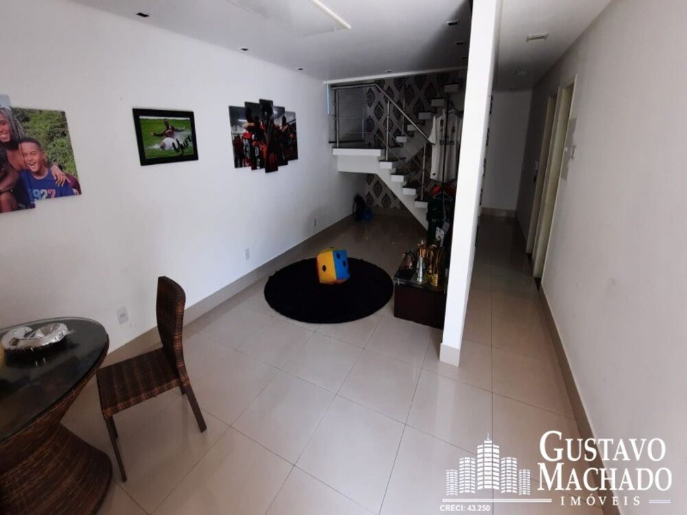 Casa à venda com 4 quartos - Foto 2