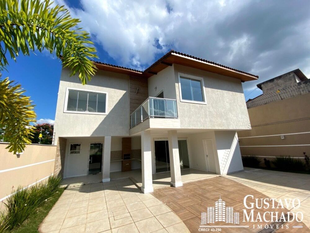 Casa à venda com 4 quartos, 365m² - Foto 1