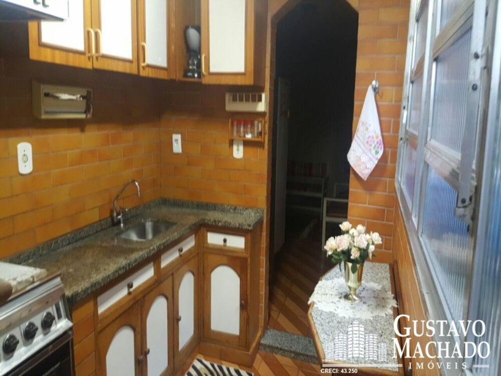 Casa à venda com 3 quartos, 450m² - Foto 8