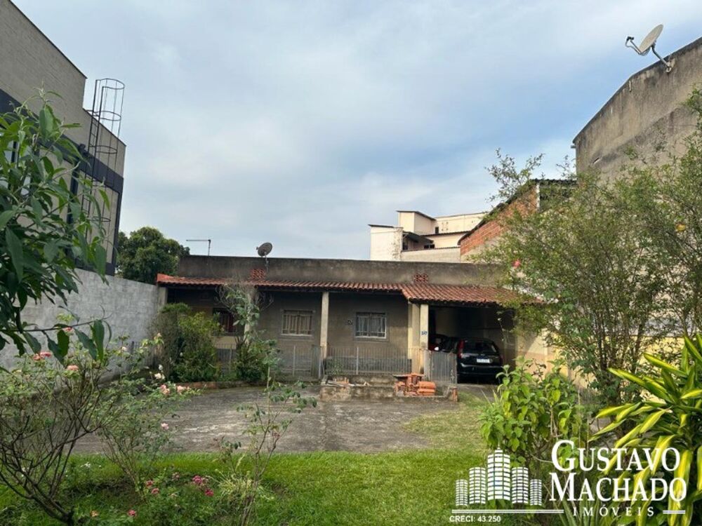 Casa à venda com 2 quartos, 150m² - Foto 2