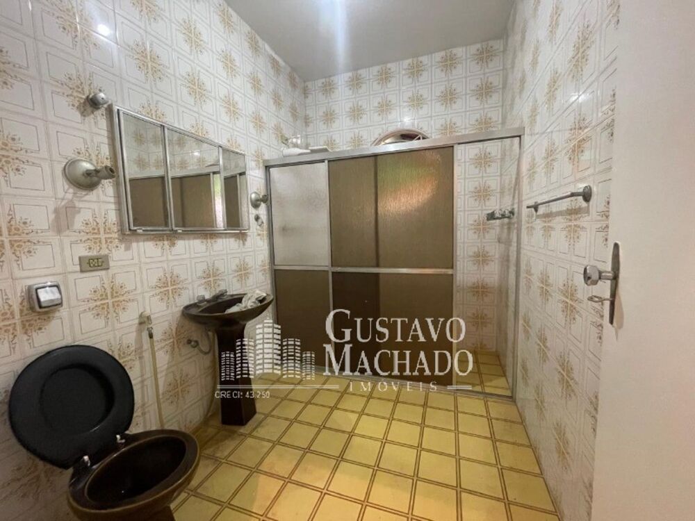 Casa à venda com 4 quartos, 130m² - Foto 3