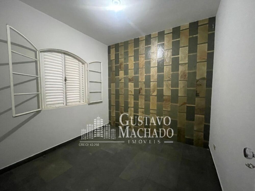Casa à venda com 4 quartos, 130m² - Foto 7