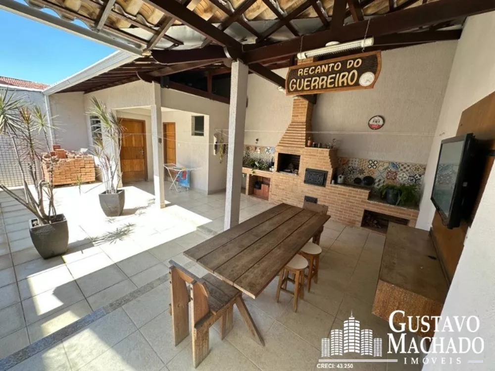 Casa, 4 quartos, 250 m² - Foto 13