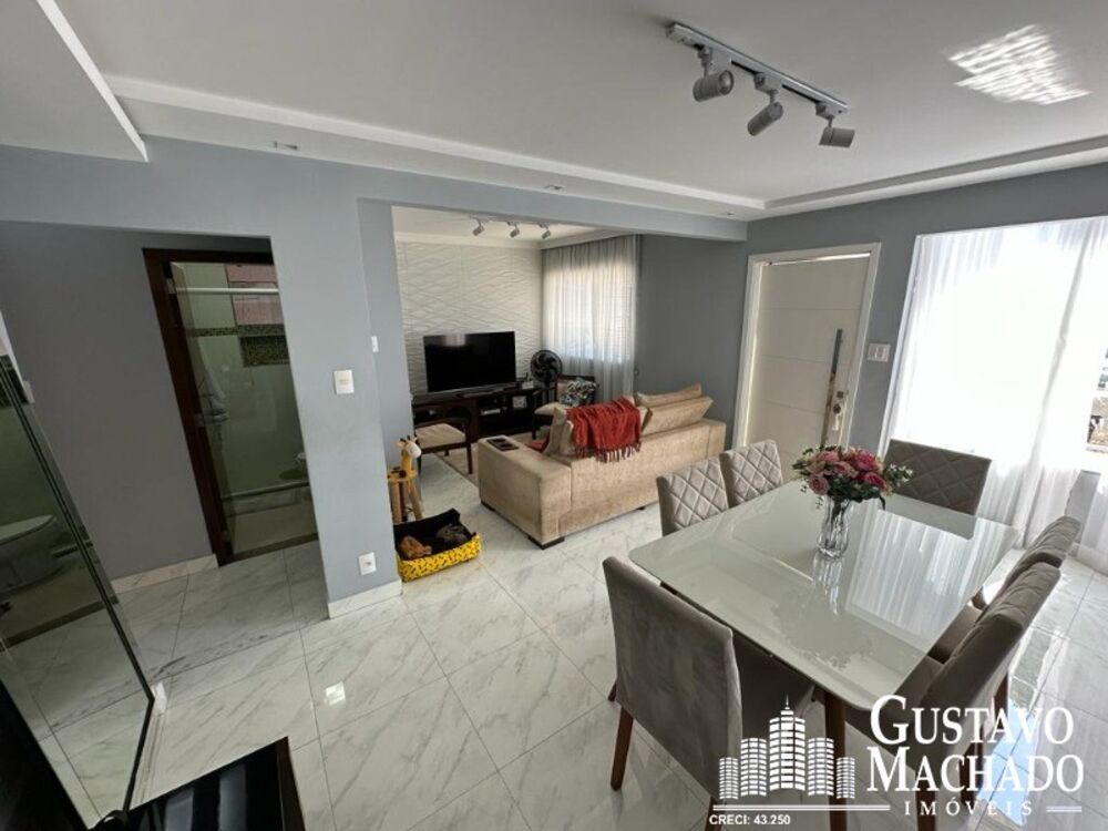 Casa, 4 quartos, 250 m² - Foto 1