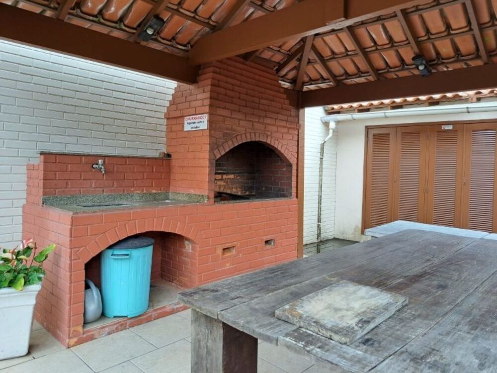 Casa à venda com 2 quartos, 93m² - Foto 4