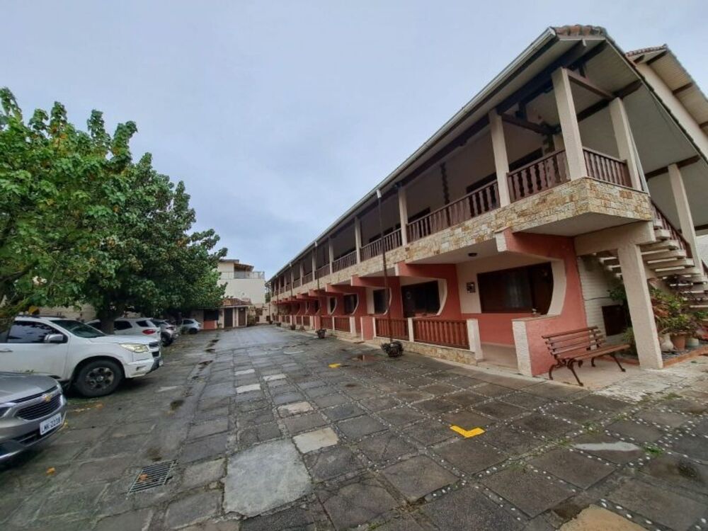 Casa à venda com 2 quartos, 93m² - Foto 2