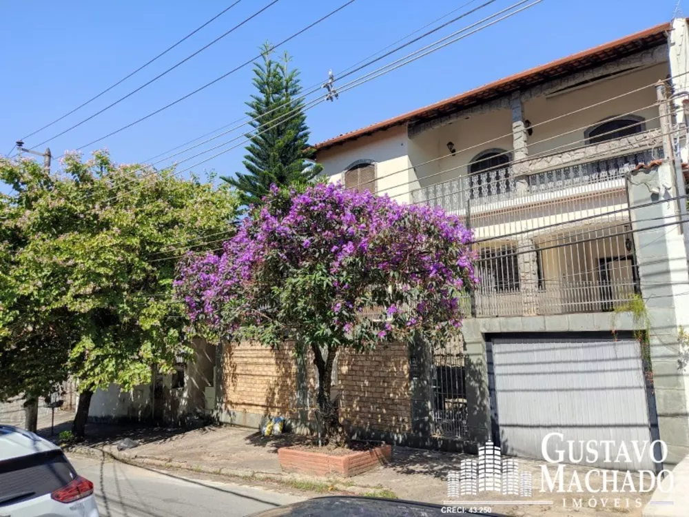 Casa, 4 quartos, 282 m² - Foto 1