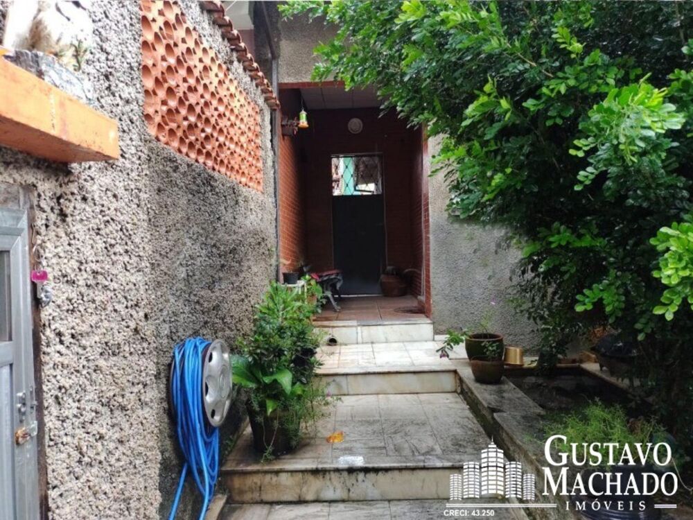 Casa à venda com 3 quartos, 193m² - Foto 3
