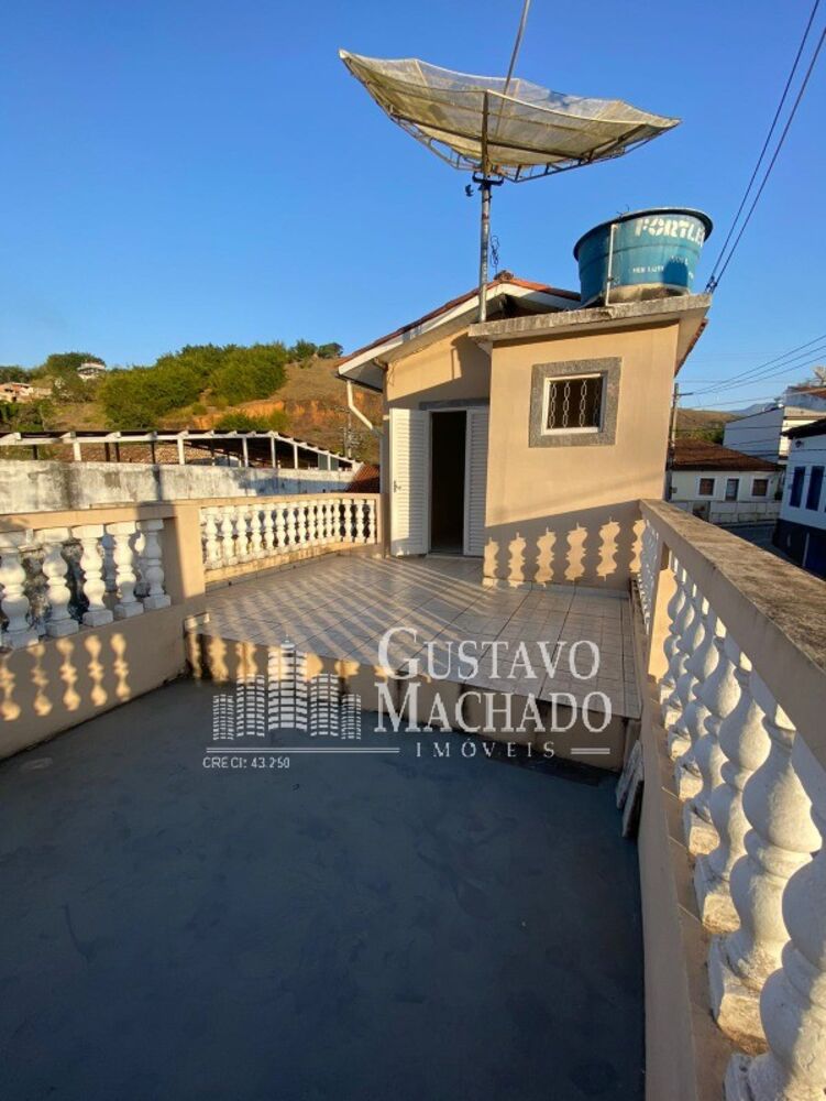 Casa à venda com 4 quartos - Foto 1