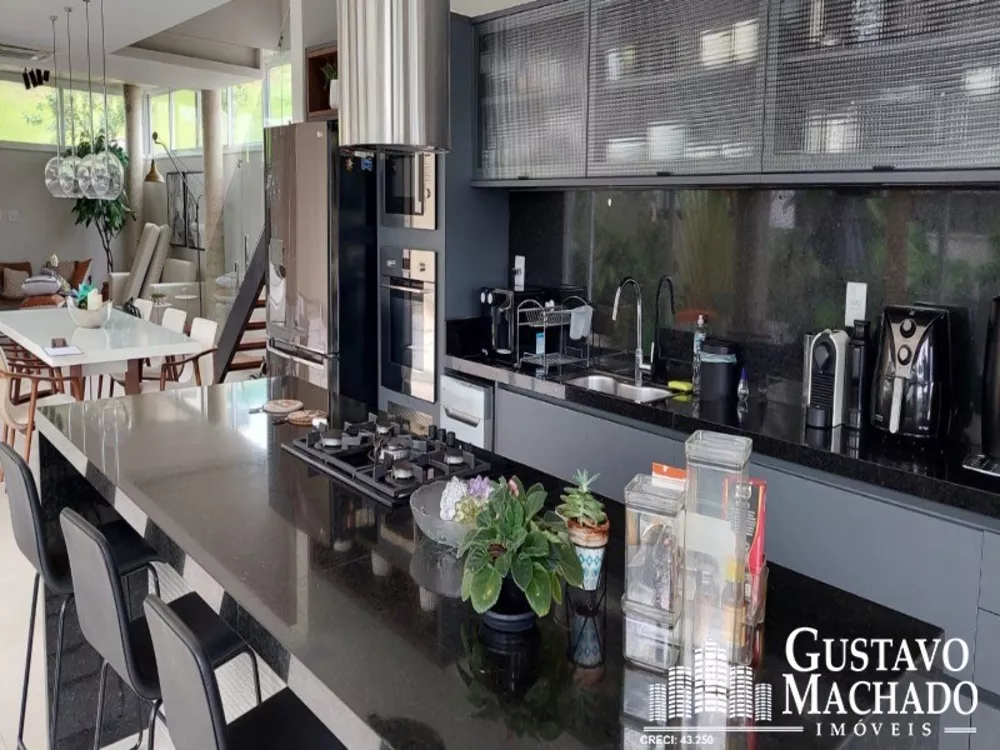 Casa, 4 quartos, 360 m² - Foto 14