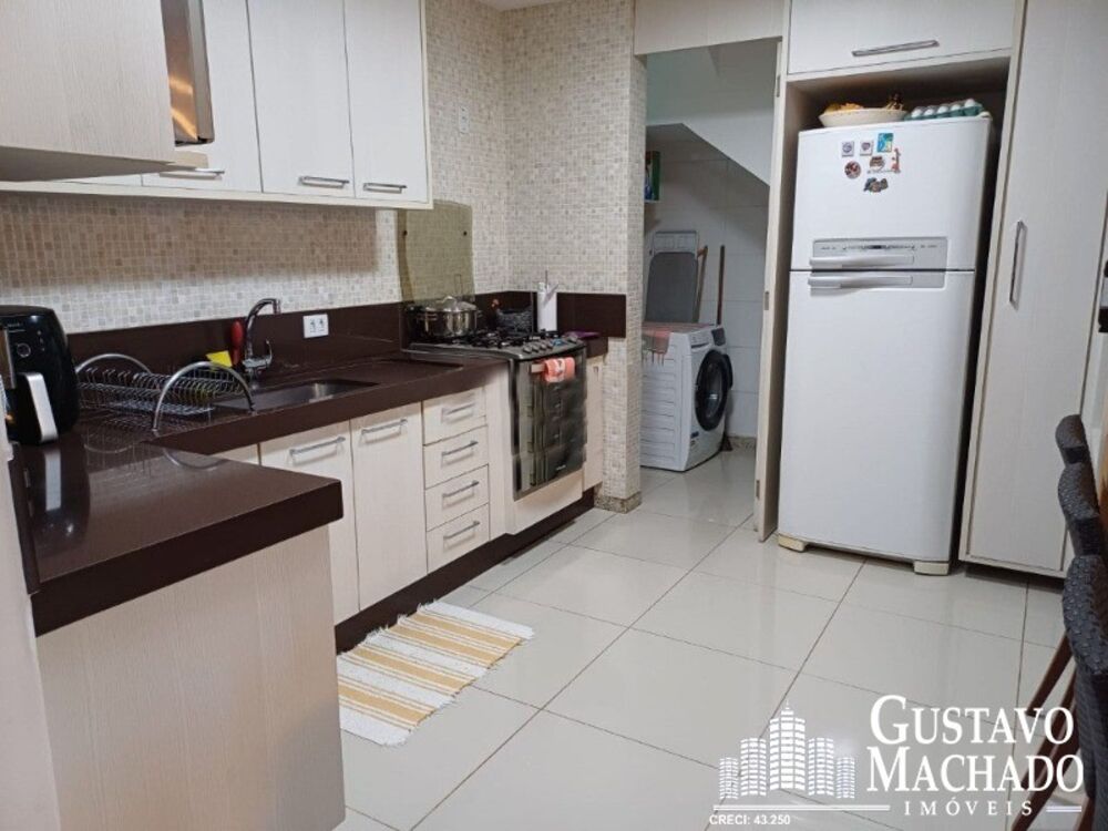 Cobertura à venda com 3 quartos, 238m² - Foto 6