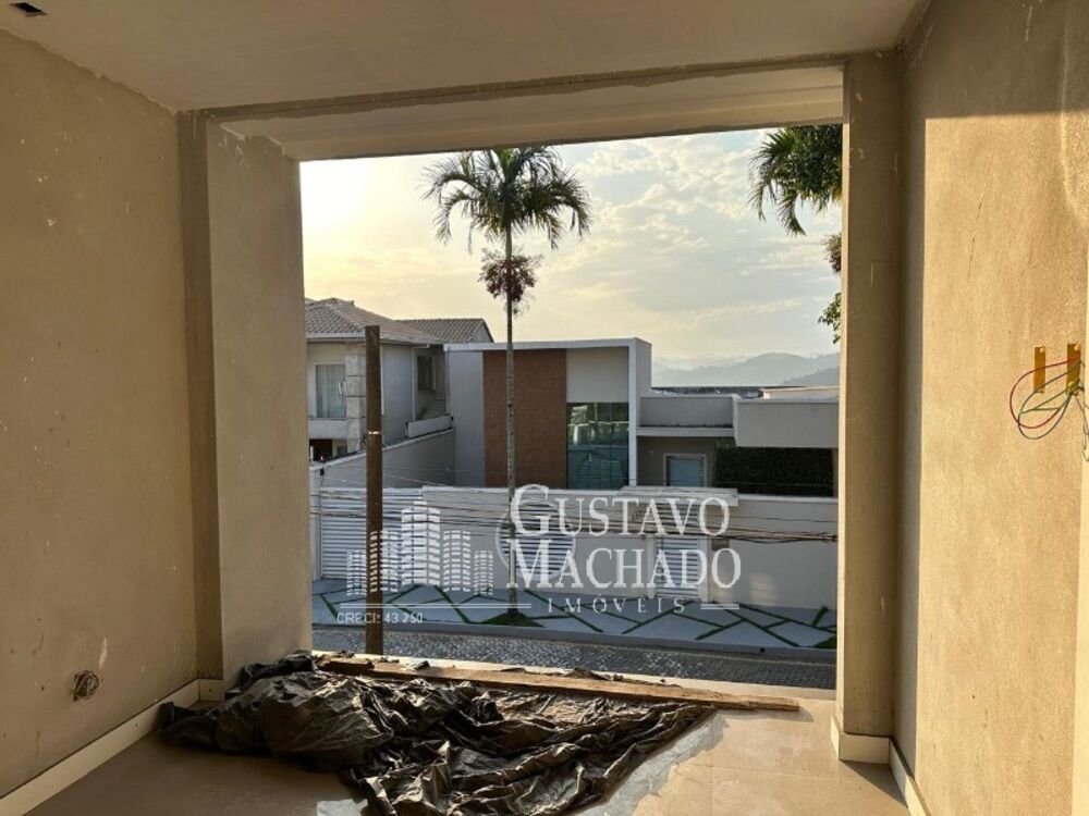 Casa à venda com 3 quartos, 120m² - Foto 8