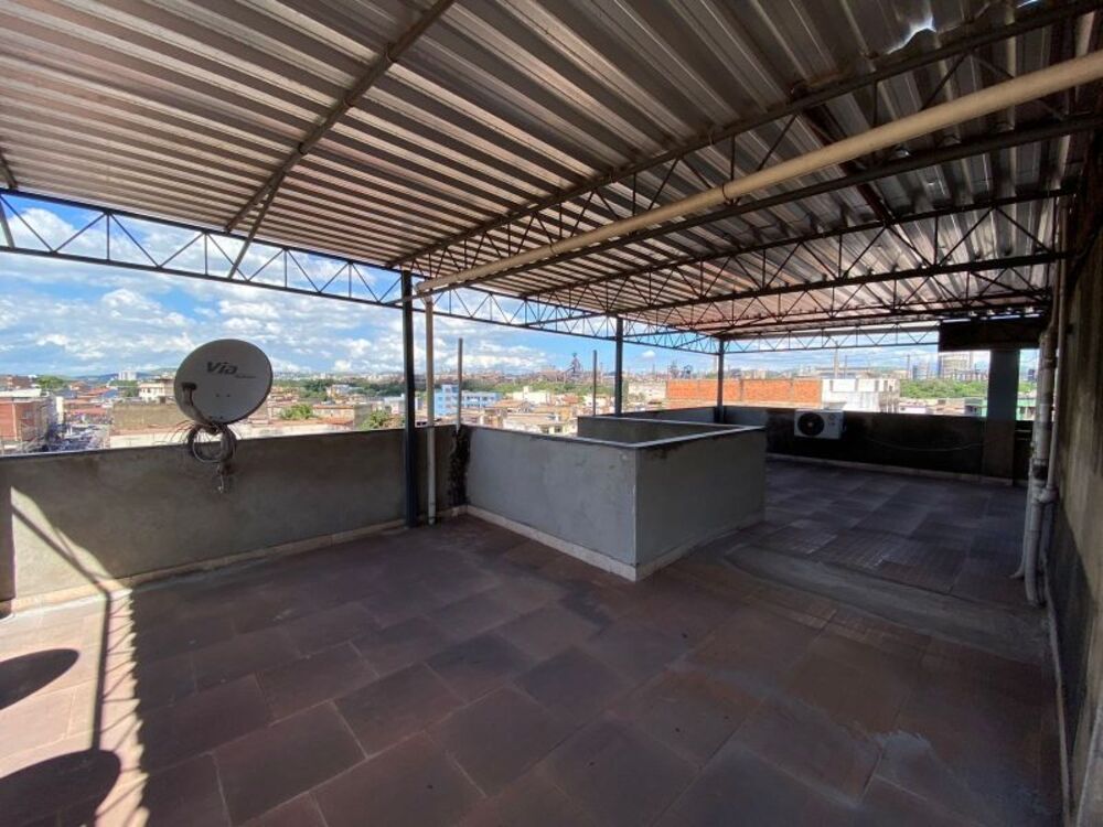 Apartamento à venda com 3 quartos, 95m² - Foto 13