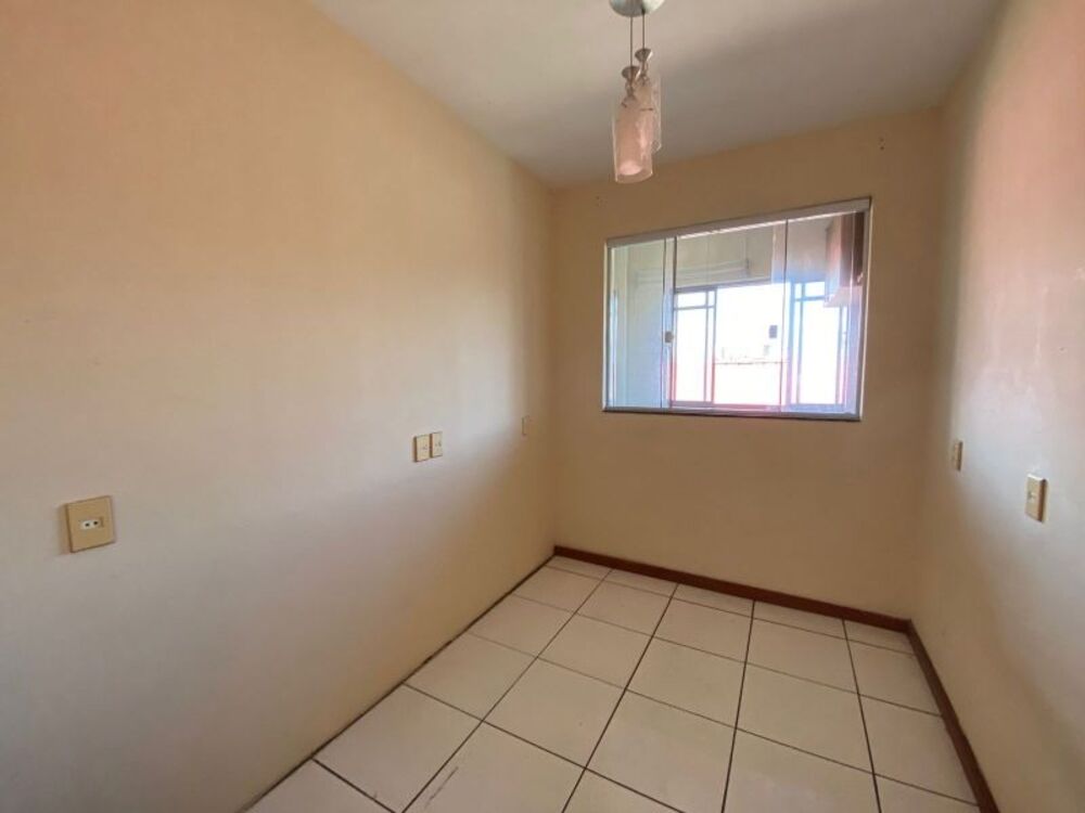 Apartamento à venda com 3 quartos, 95m² - Foto 8