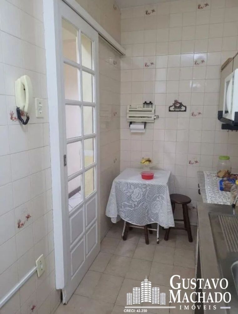 Apartamento à venda com 3 quartos, 135m² - Foto 8