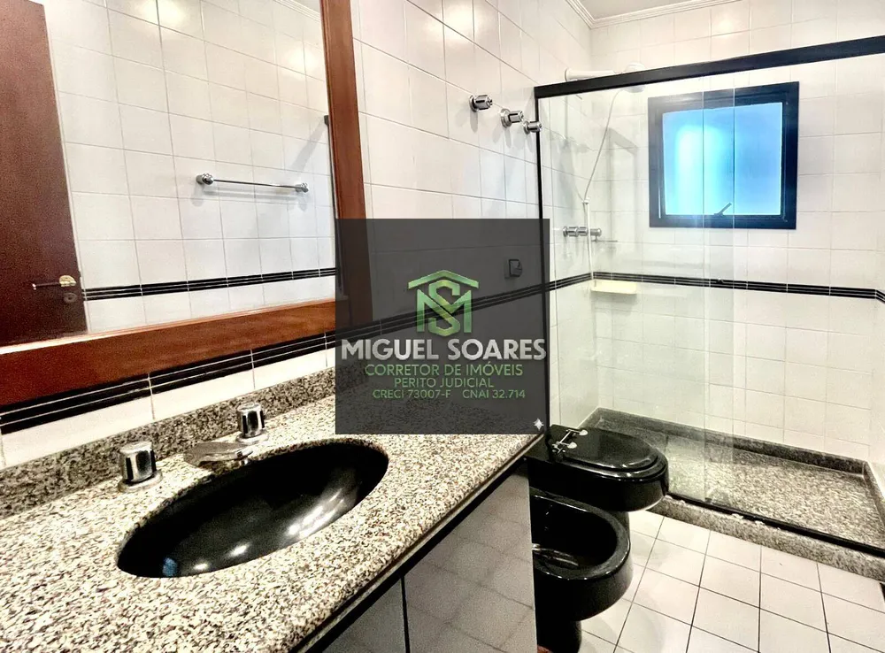 Apartamento, 3 quartos, 252 m² - Foto 2