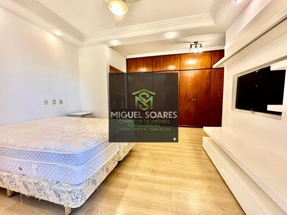 Apartamento, 3 quartos, 252 m² - Foto 8