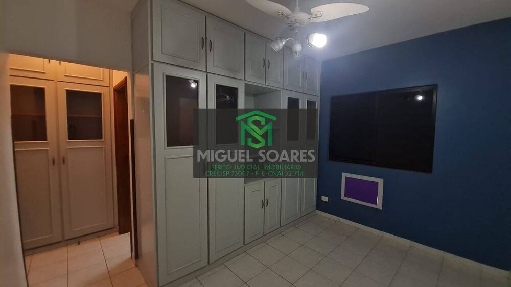 Casa, 5 quartos, 357 m² - Foto 2