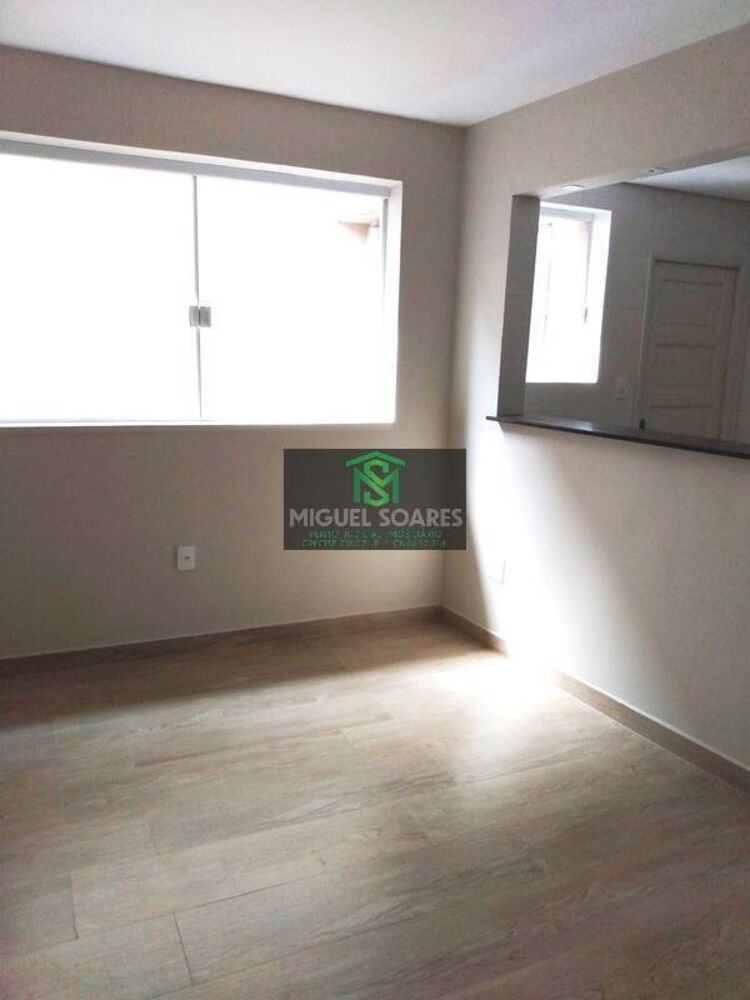 Apartamento à venda com 2 quartos, 75m² - Foto 1